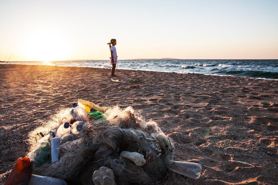 France Just Became the First Country to Ban Plastic Cups, Cutlery, and Plates