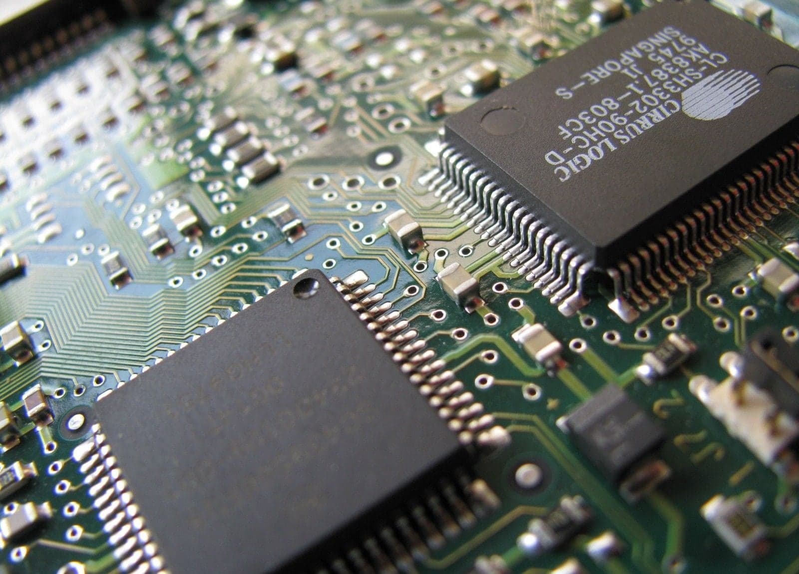 Are These Thin, Low-Power Semiconductors The Future of Computing?
