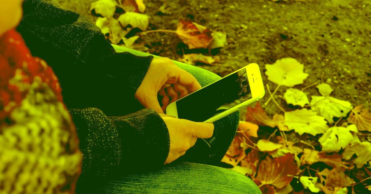 This Company Wants To Pay You $2,400 To Avoid Screens for 24 Hours