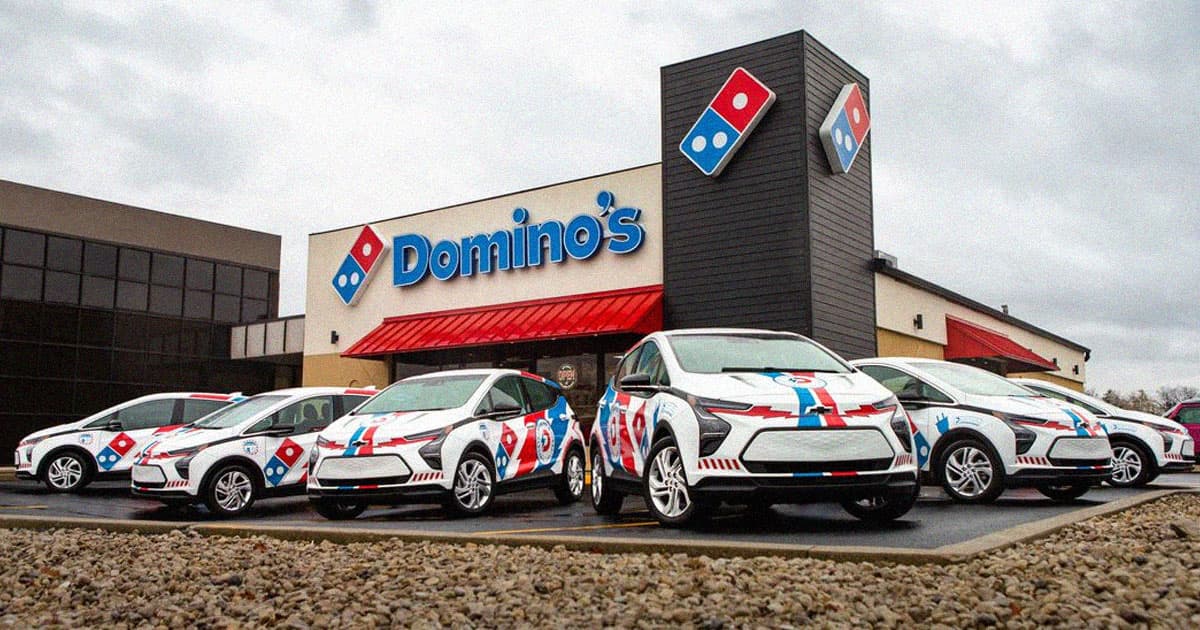 Dominos