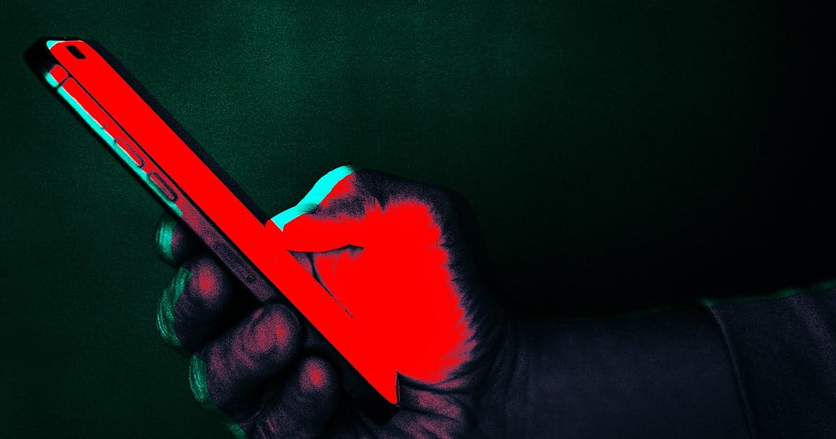 Microsoft's AI Secretly Copying All Your Private Messages