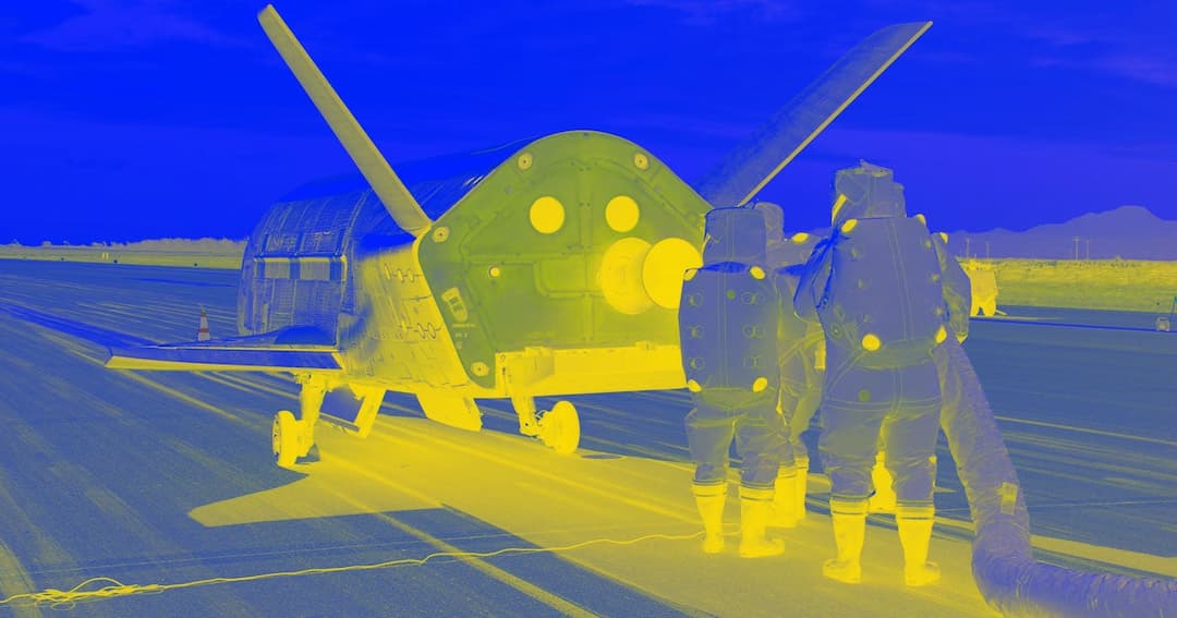 Amateur Astronomer Spots US Air Force Space Plane Lurking in Or