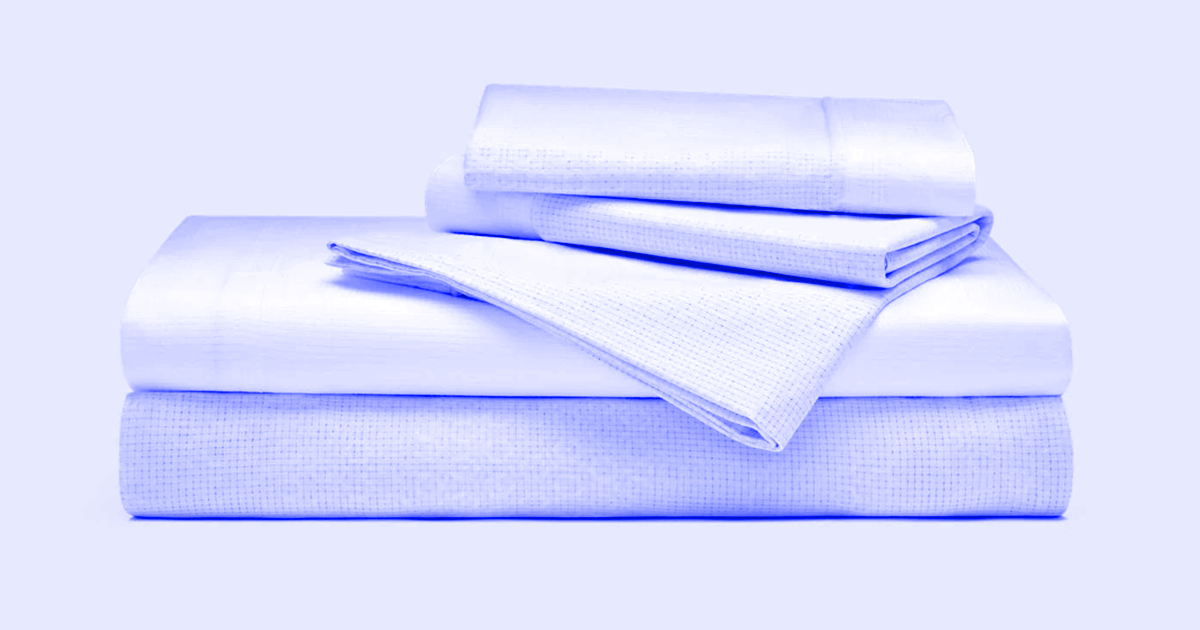 These High Tech Bed Sheets Use Infrared Light for Faster Muscle Recovery