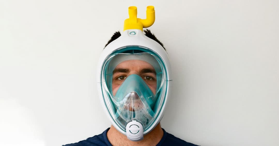 This 3D-Printed Adapter Turns Snorkeling Mask Into a Ventilator