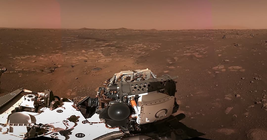 NASA Releases Incredible Panorama of Mars Rover's Landing Site