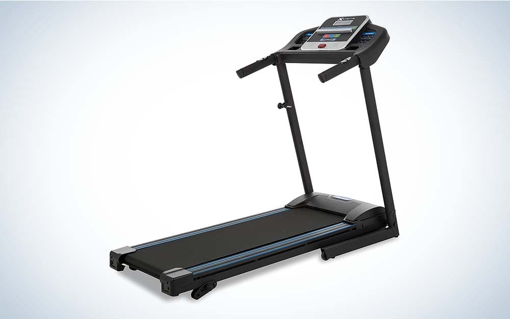 The XTerra TR150 folding treadmill is the best tradmill for a budget-friendly price. 