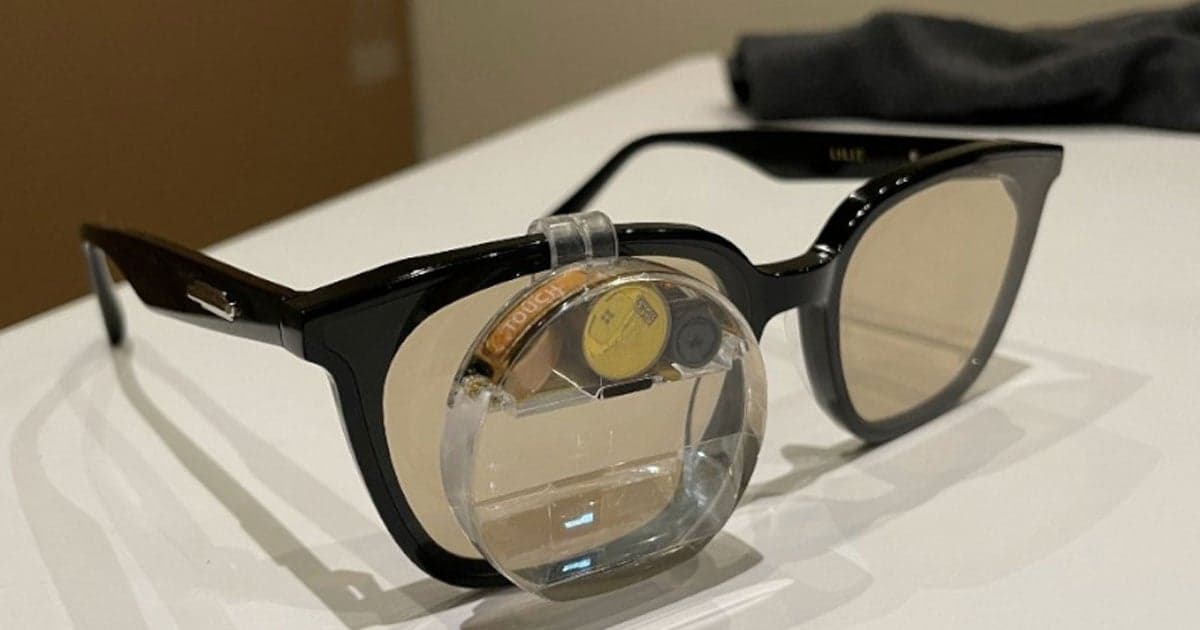 Ray-Ban, Meta smart glasses 2024