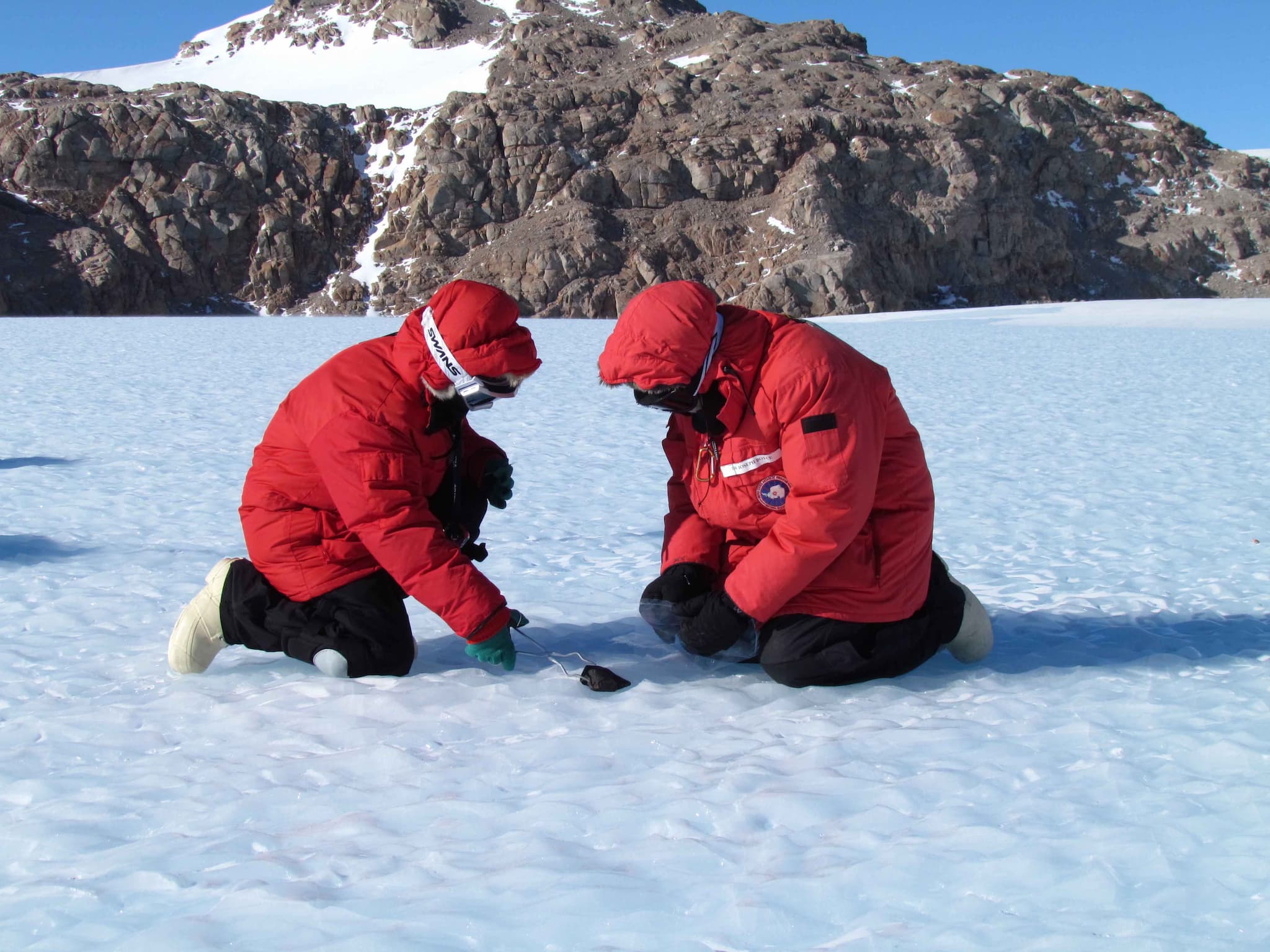 Antarctic Search for Meteorites Program/Katherine Joy
