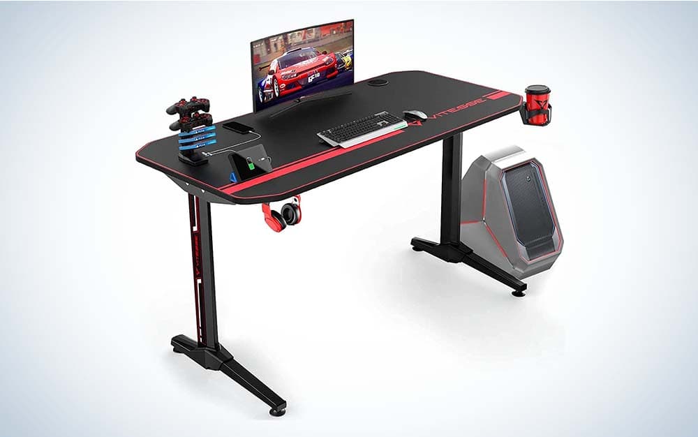 The VITESSE VIT Gaming Desk is the best desk to give as a gift to gamers.