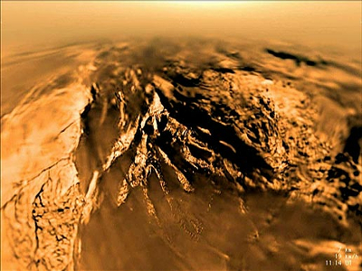 A root mountaintop found on Titan. (Credit: ESA/NASA/JPL/University of Arizona)