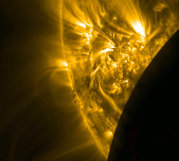 Notice how there are two smaller eruptions before the big one. Credit: FQtQ, NASA SDO