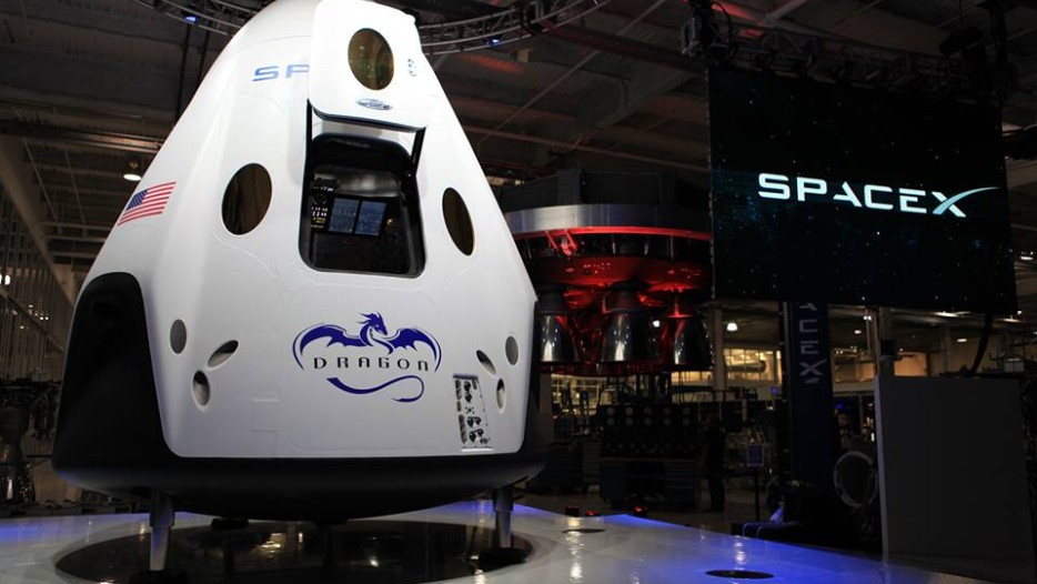 SpaceX presents its new Dragon V2 capsule. Photo Credit: SpaceX