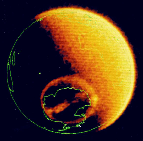 Scientists Solve The Mystery Of The High-Latitude Theta Aurora