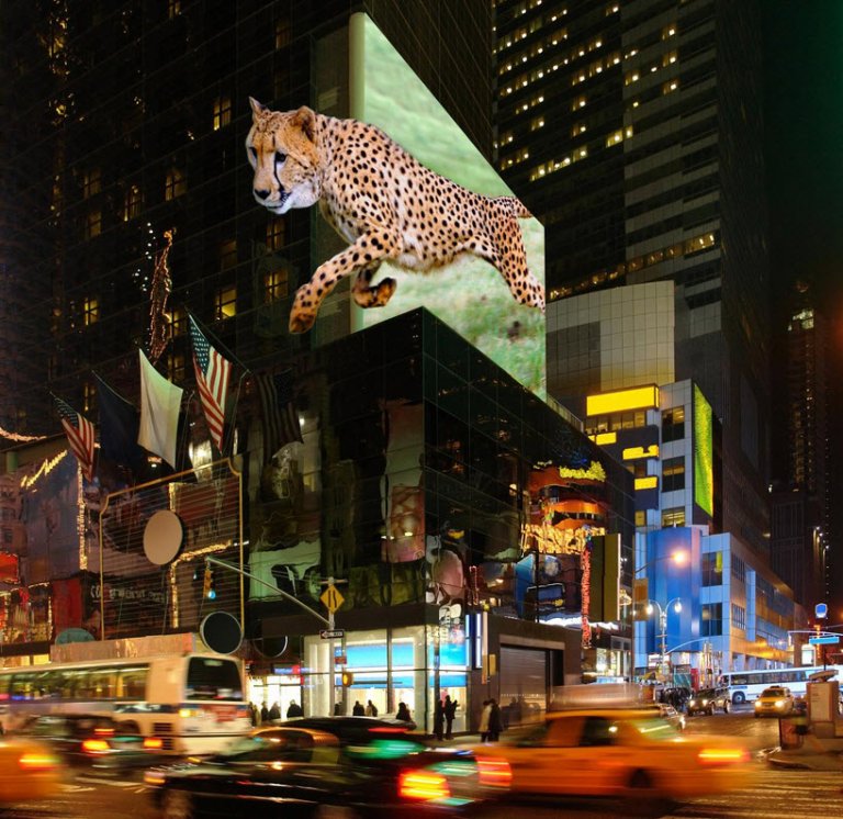Huge ultra-realistic outdoor 3D displays without glasses planned for next year
