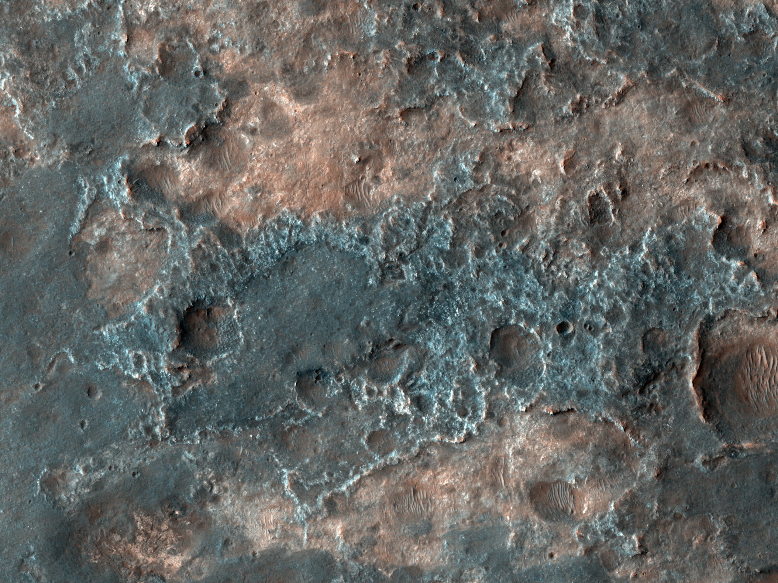 The Dark Plains of Mars (Credit: NASA/Hi-RiSe Team)