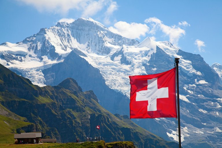 Switzerland to test drone postal deliveries