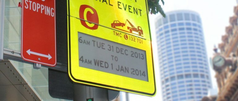 Road Signs In Australia Use the Same Kind of Screen as a Kindle