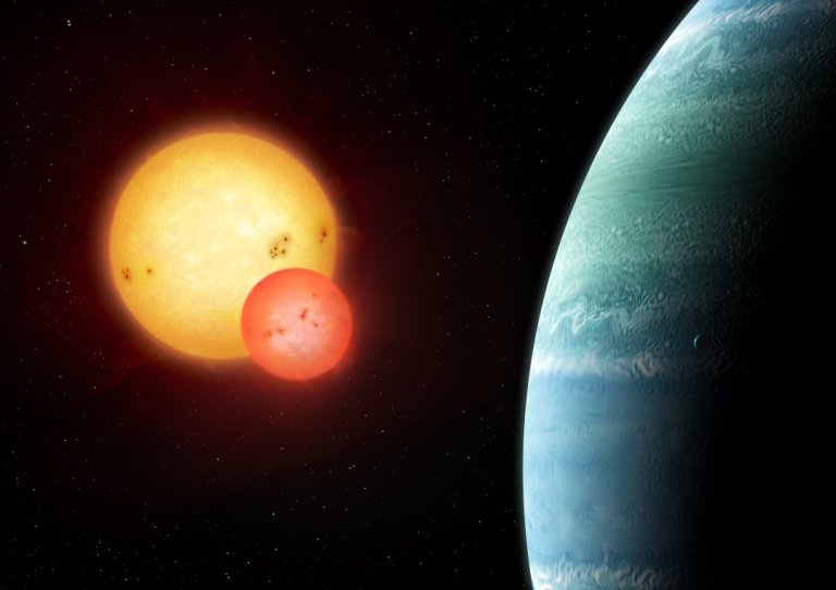 Exoplanet Discovered Orbiting in Habitable Zone of Two Stars