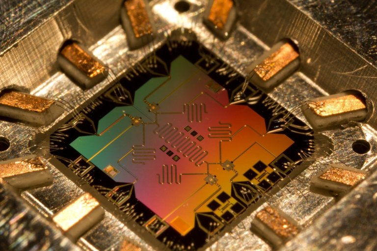 Google and NASA are getting a new quantum computer