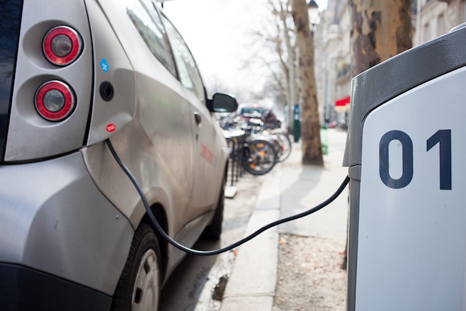 Russia will equip all gas stations with electric vehicle chargers by 2016