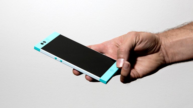 The Smartphone With Unlimited Storage