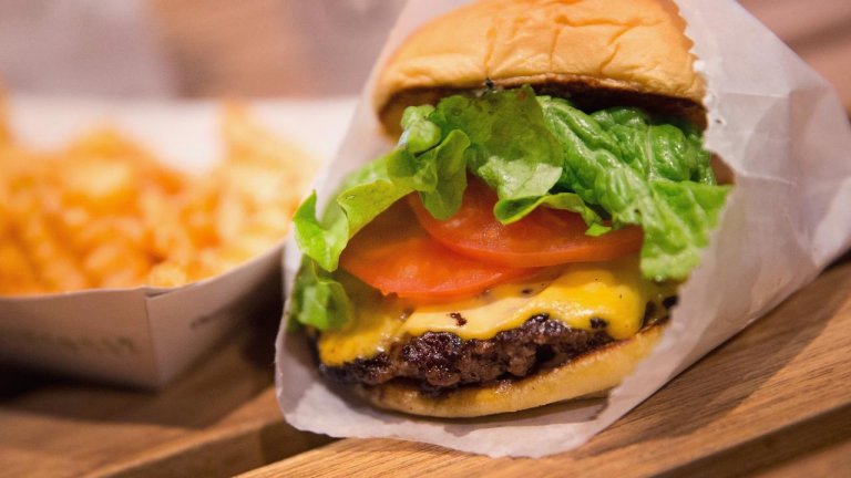 Impossible Foods to launch plant-based cheeseburger by 2016