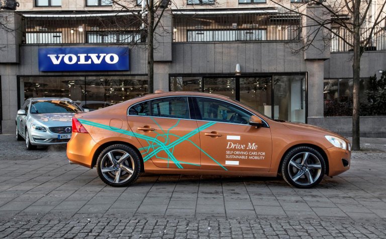 Volvo will take full responsibility for accidents caused by driverless cars