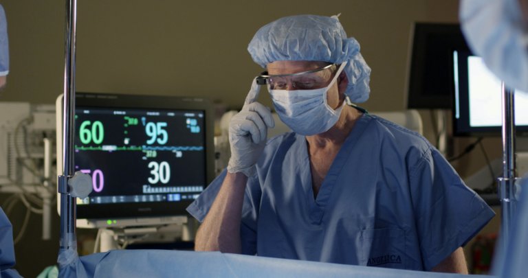Doctors Use Virtual Reality in Surgery for the First Time