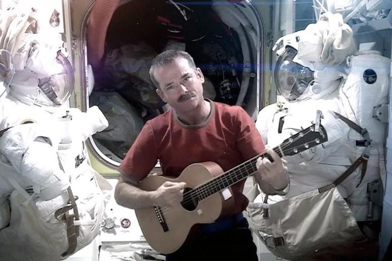 Chris Hadfield: Space Oddity