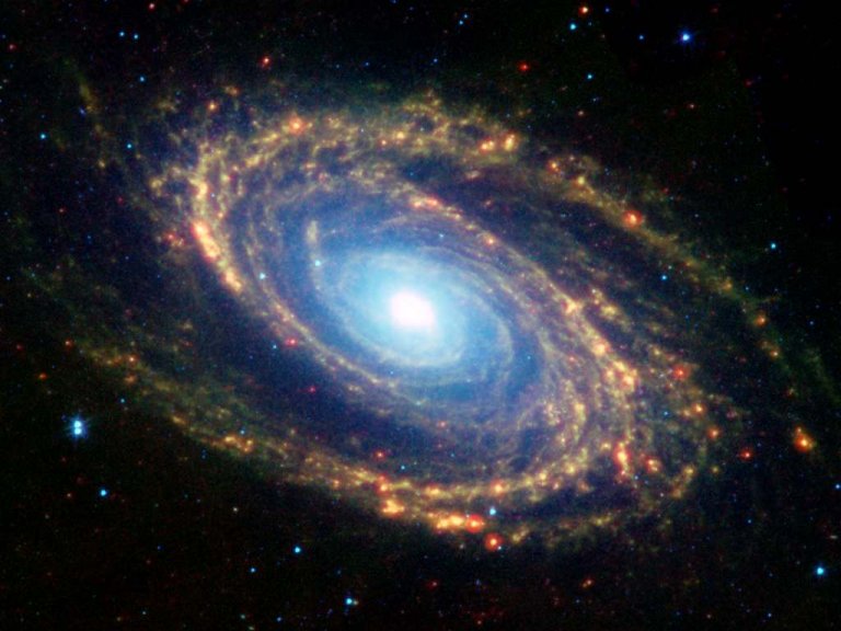 Astronomy Photo of the Day: 6/8/15 — Messier 81 in Infrared