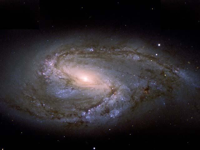 Astronomy Photo of the Day (APotD): 10/3/14 — Messier 66 (M66)