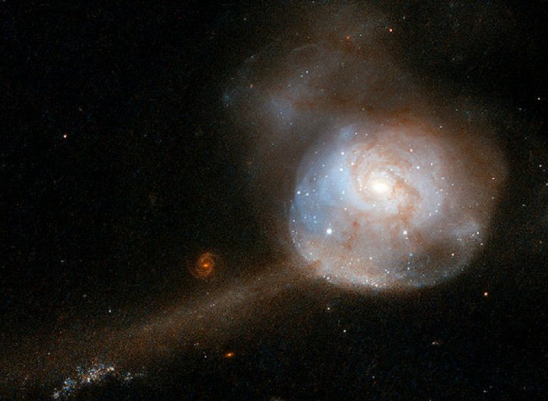 Astronomy Photo of the Day: 10/2/15 — NGC 34