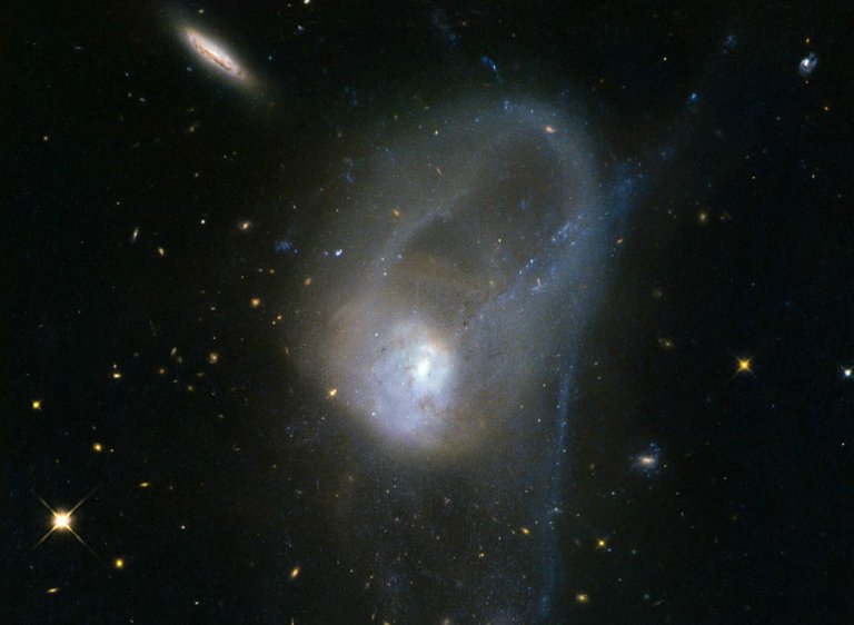 Astronomy Photo of the Day: 9/16/15 — NGC 3921