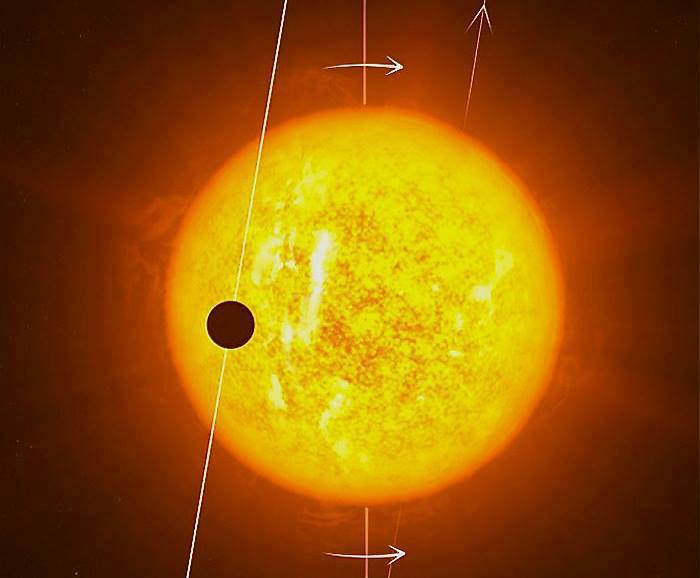 Astronomers Have Found a Planet in a Bizarre Polar Orbit
