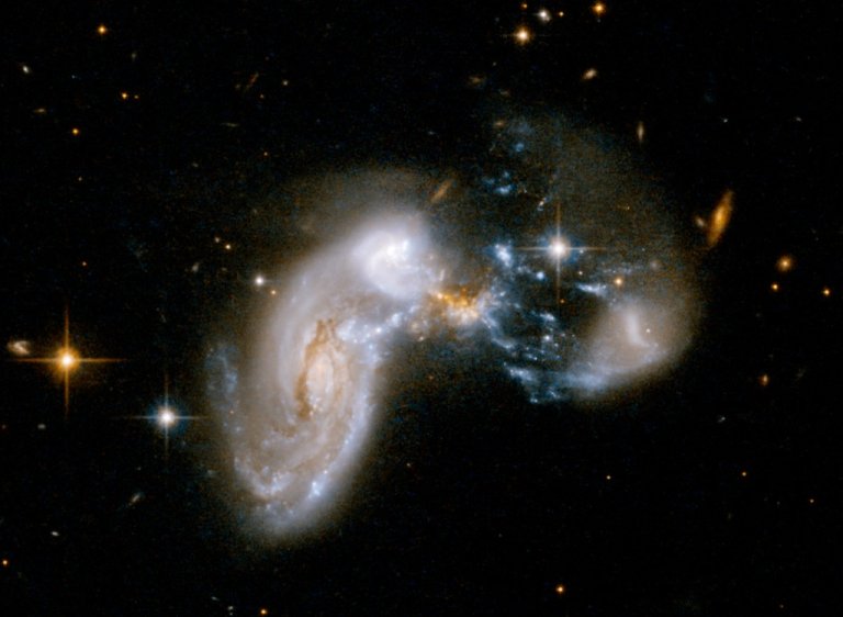 Astronomy Photo of the Day: 10/16/15 — Starburst Galaxy Zw II 96