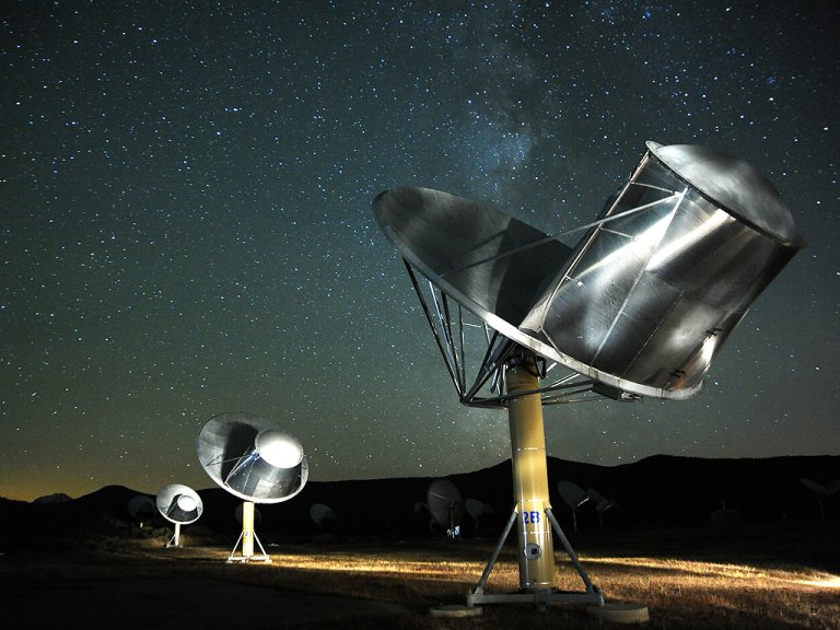 Scientists: We Most Likely Won’t Ever Be Able to Communicate With Extraterrestrials