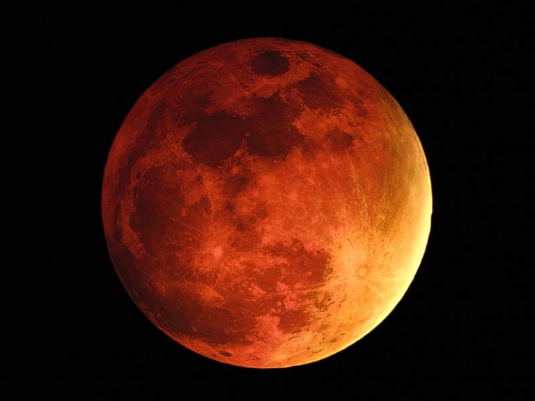 How & When to Watch Tonight’s Blood Moon Eclipse