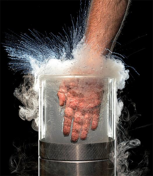 Video Proves You Can Safely Stick Your Hand in Liquid Nitrogen