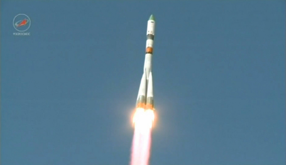 ISS Supply Craft is Out of Control in Space, See the Dizzying Video