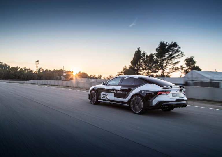 Obama Administration Will Release Plans For The Future of Self-Driving Cars