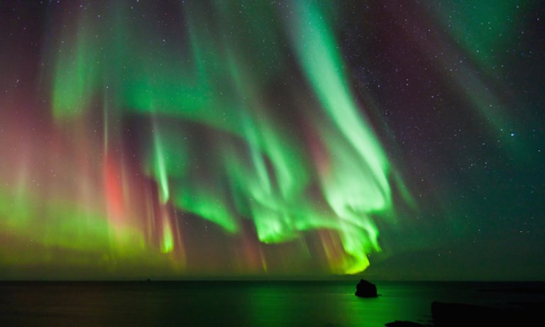 New Research Explains Why the Aurora Has Sudden Bursts of Brightness