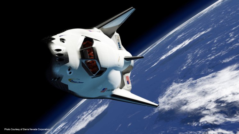 A New Space-Taxi: Sierra Nevada Joins SpaceX and Orbital ATK to Resupply Space Station
