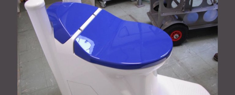 This Waterless Toilet Can Also Turn Human Waste Into Power