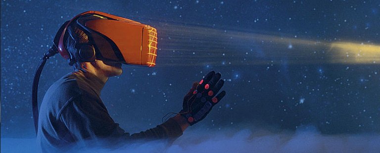 The Wait Is Over—HTC Vive and Microsoft HoloLens Preorders Are Here!