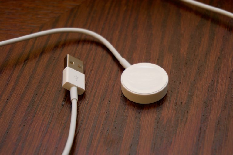 True Long-Distance, Wireless Charging May Be Coming from Apple in 2017