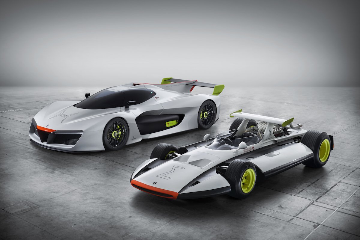 The H2 next to its predecessor, the Sigma Grand Prix.