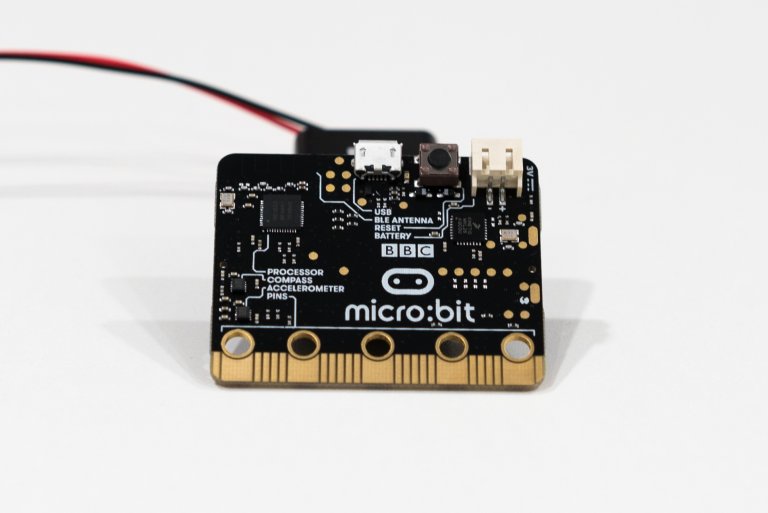 Tiny, Free, Programmable Computers Will be Sent to a Million Students