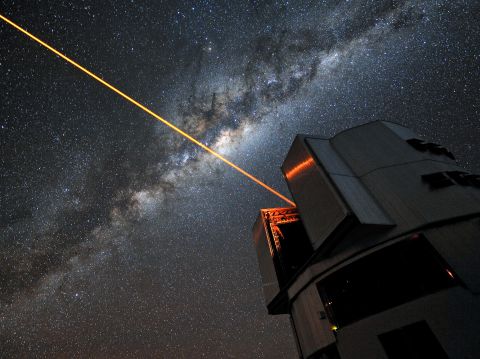Photo Credit: ESO / G. Hüdepohl