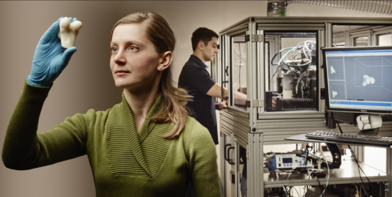 This 3D Printer Creates Real Bones Using Synthetic Material