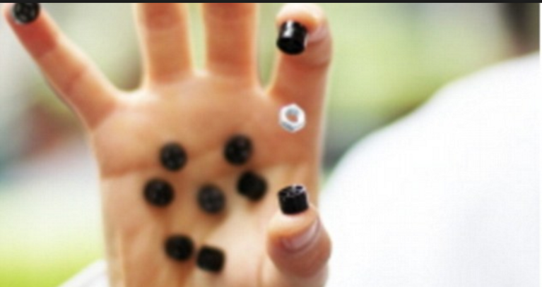 Scientists Just Used Sound Waves to Make Gauntlets of Levitation